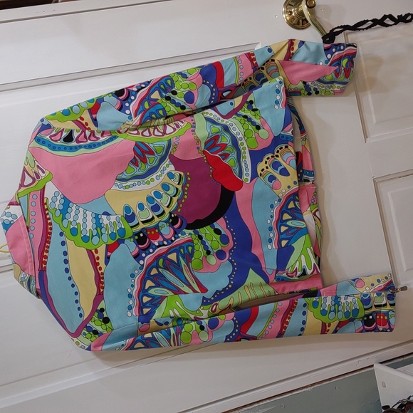 Coat of Many Colors! - Picture 5 of 6